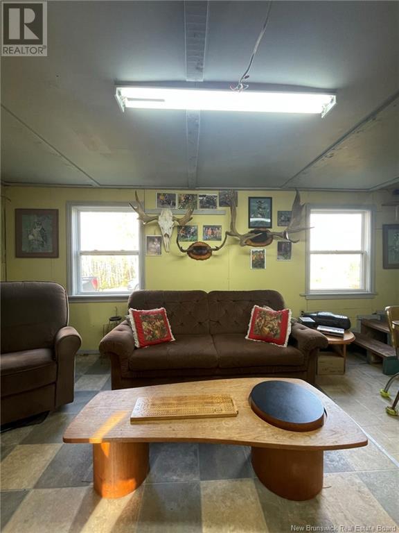 339 South Canaan Road Property Photo 13