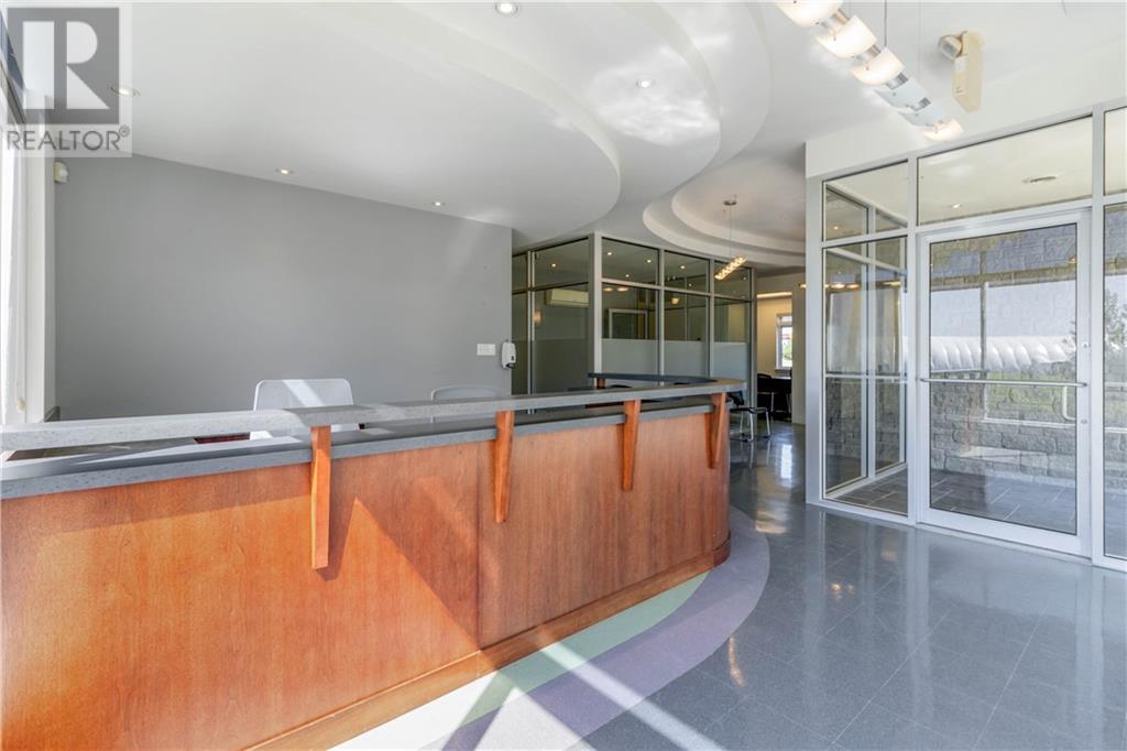 225 Barker Street Property Photo 4