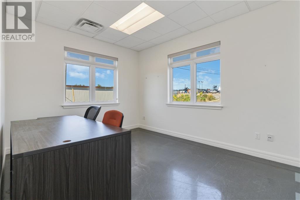 225 Barker Street Property Photo 22