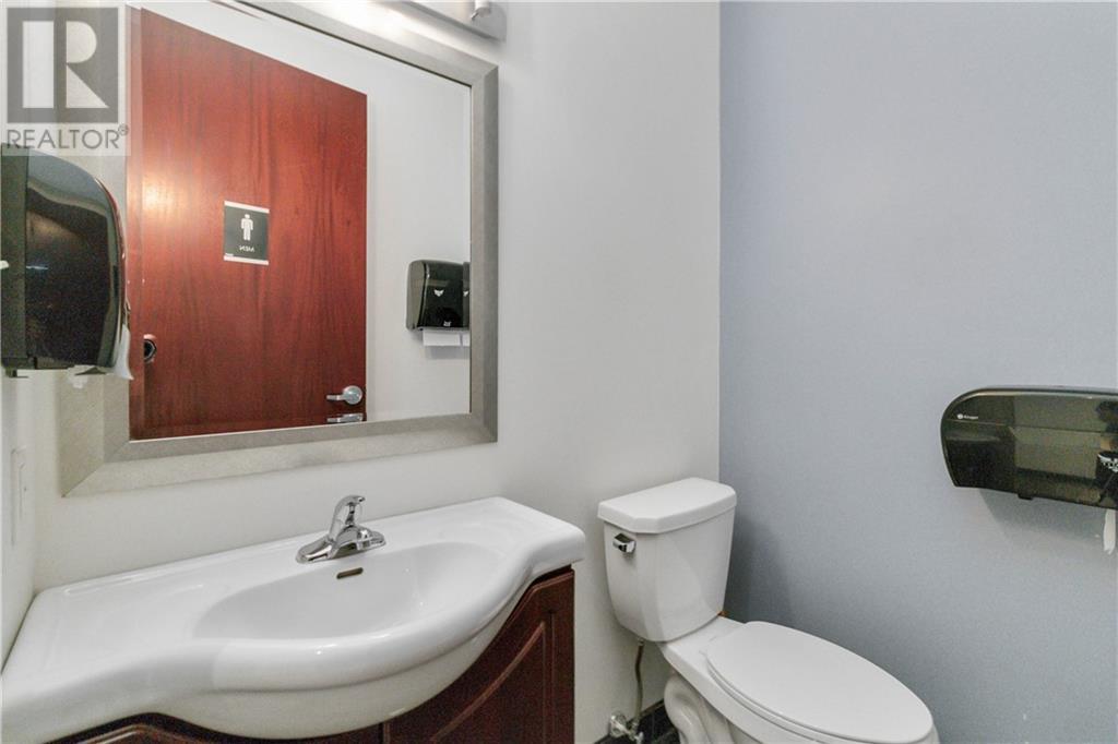225 Barker Street Property Photo 28