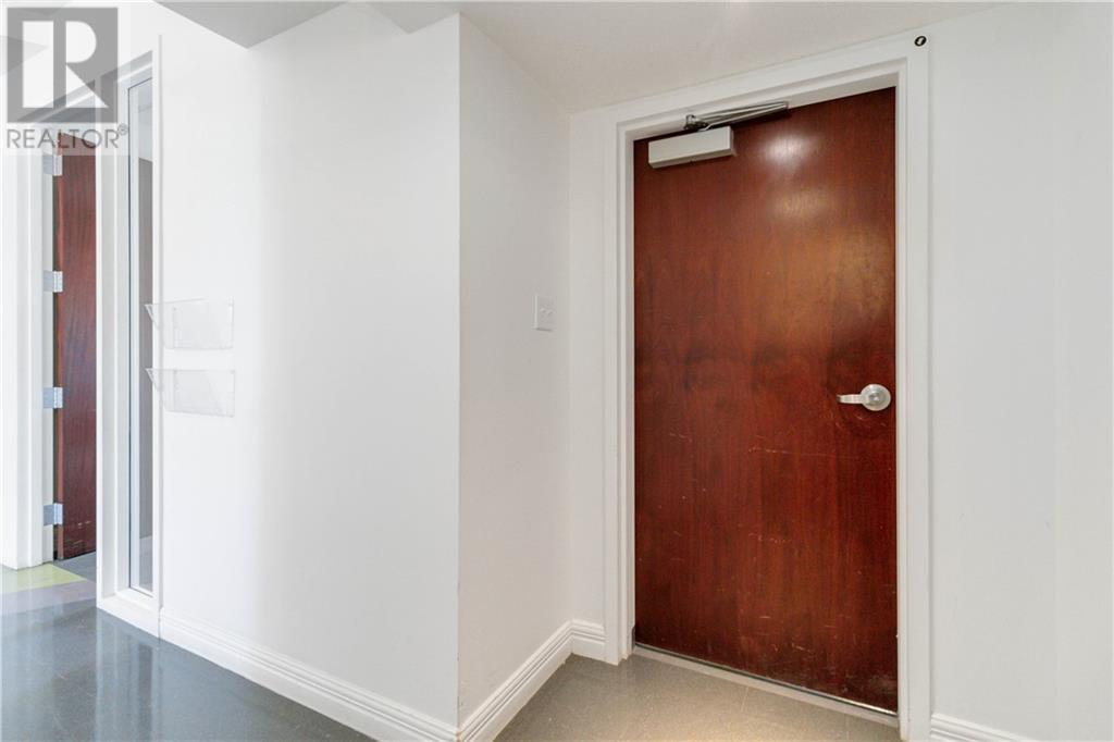 225 Barker Street Property Photo 35