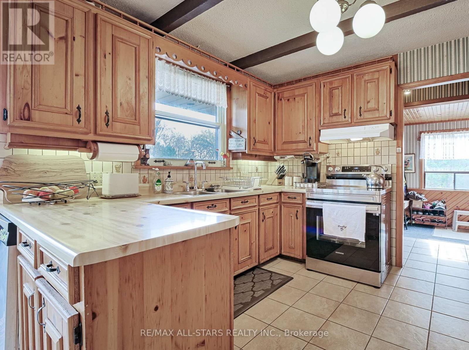 12571 Kennedy Road Property Photo 13