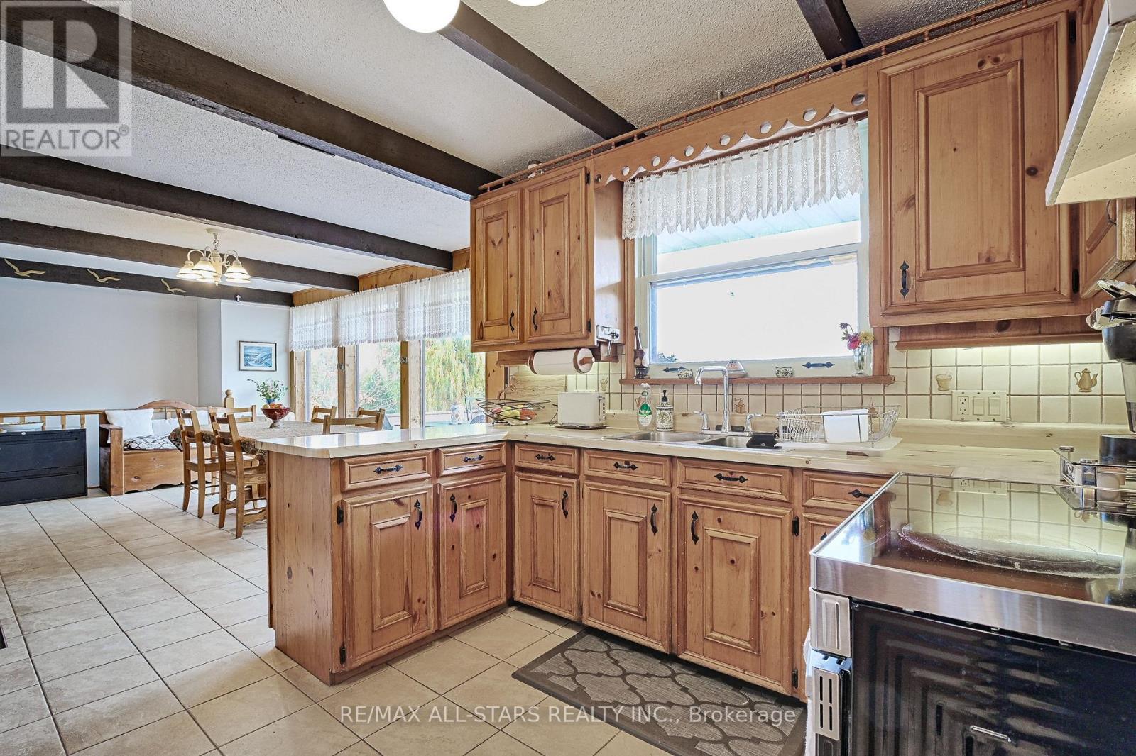 12571 Kennedy Road Property Photo 14
