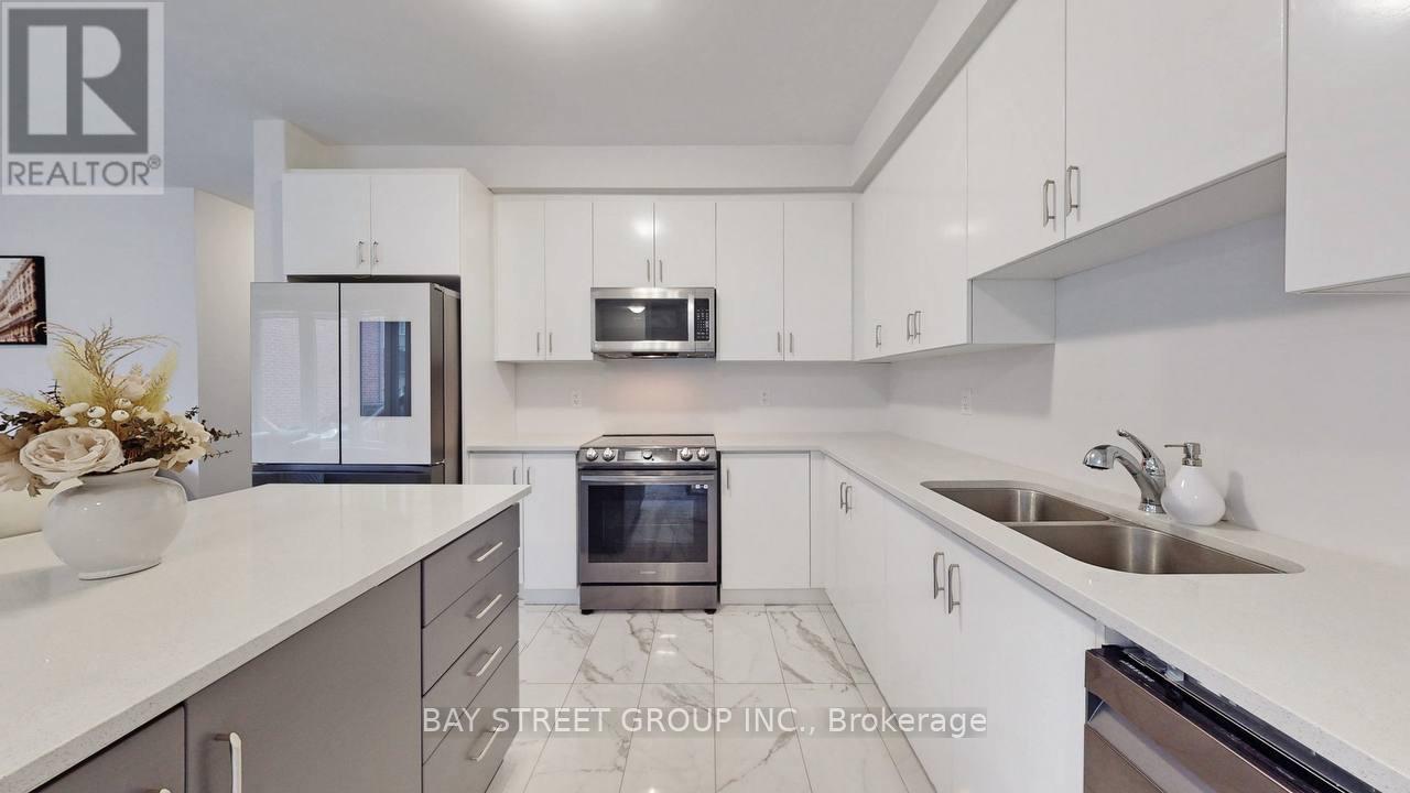 4 Waterleaf Road Property Photo 14