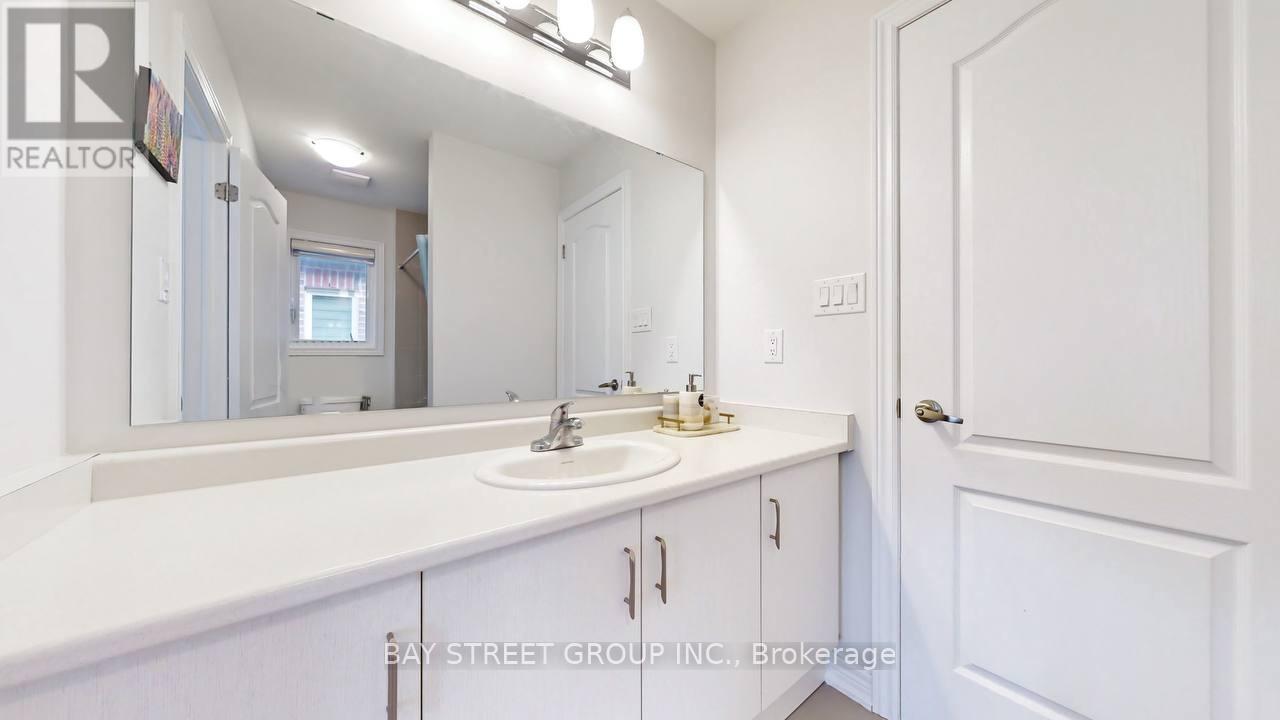 4 Waterleaf Road Property Photo 20