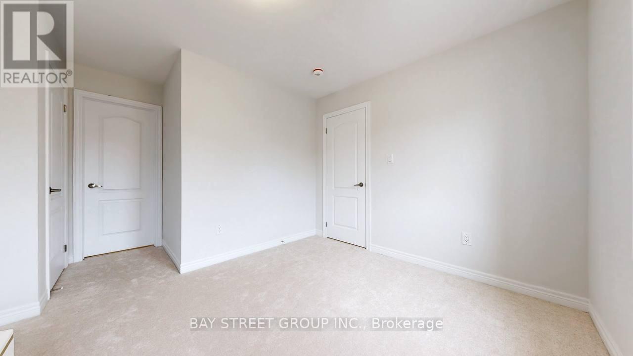 4 Waterleaf Road Property Photo 27