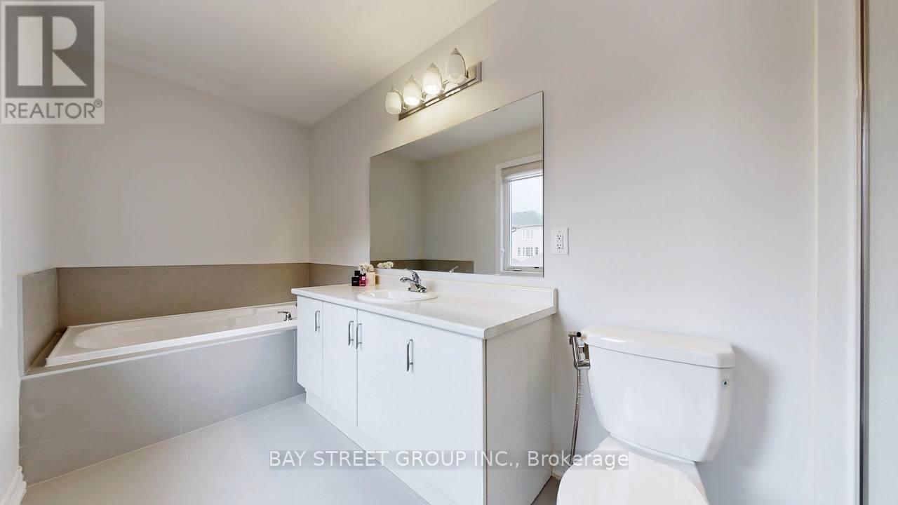 4 Waterleaf Road Property Photo 28