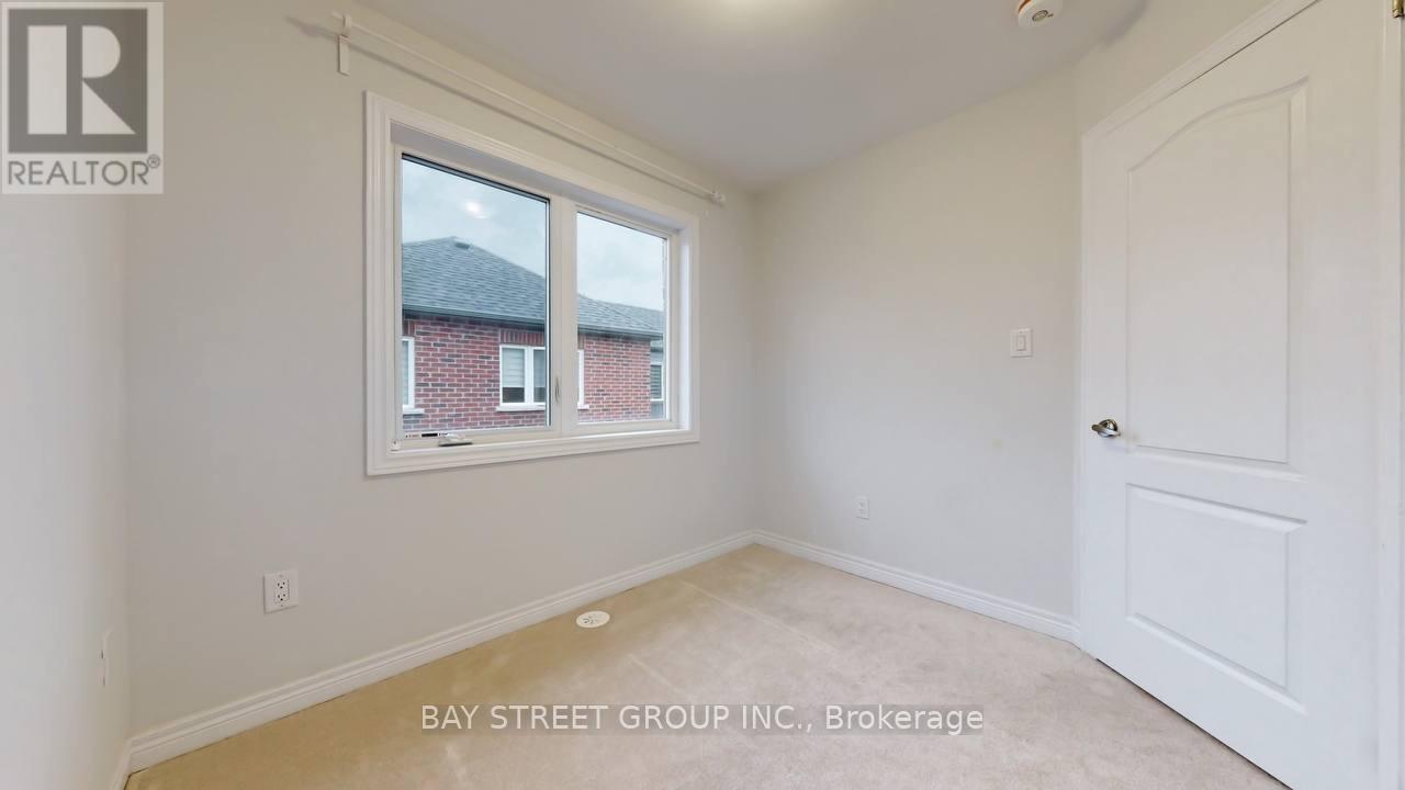 4 Waterleaf Road Property Photo 29