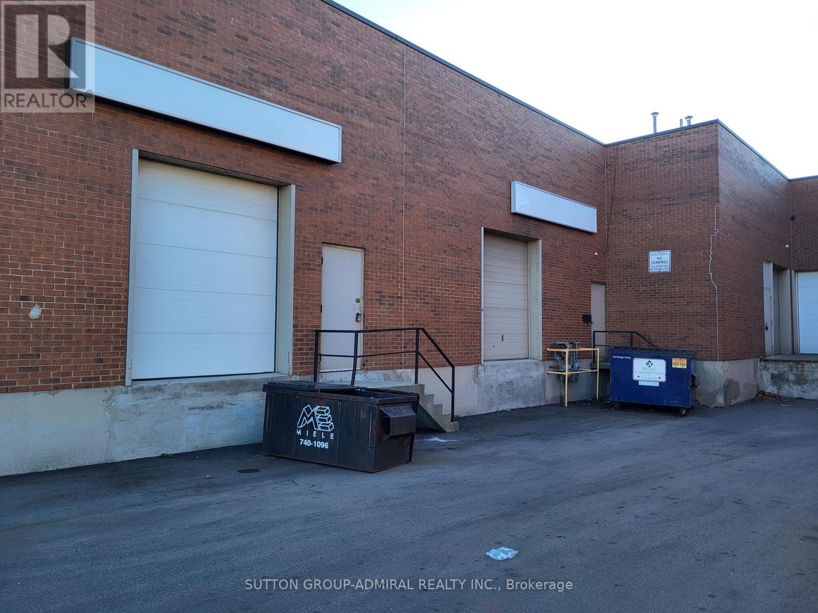 A8 - 4220 Steeles Avenue W Property Photo 28