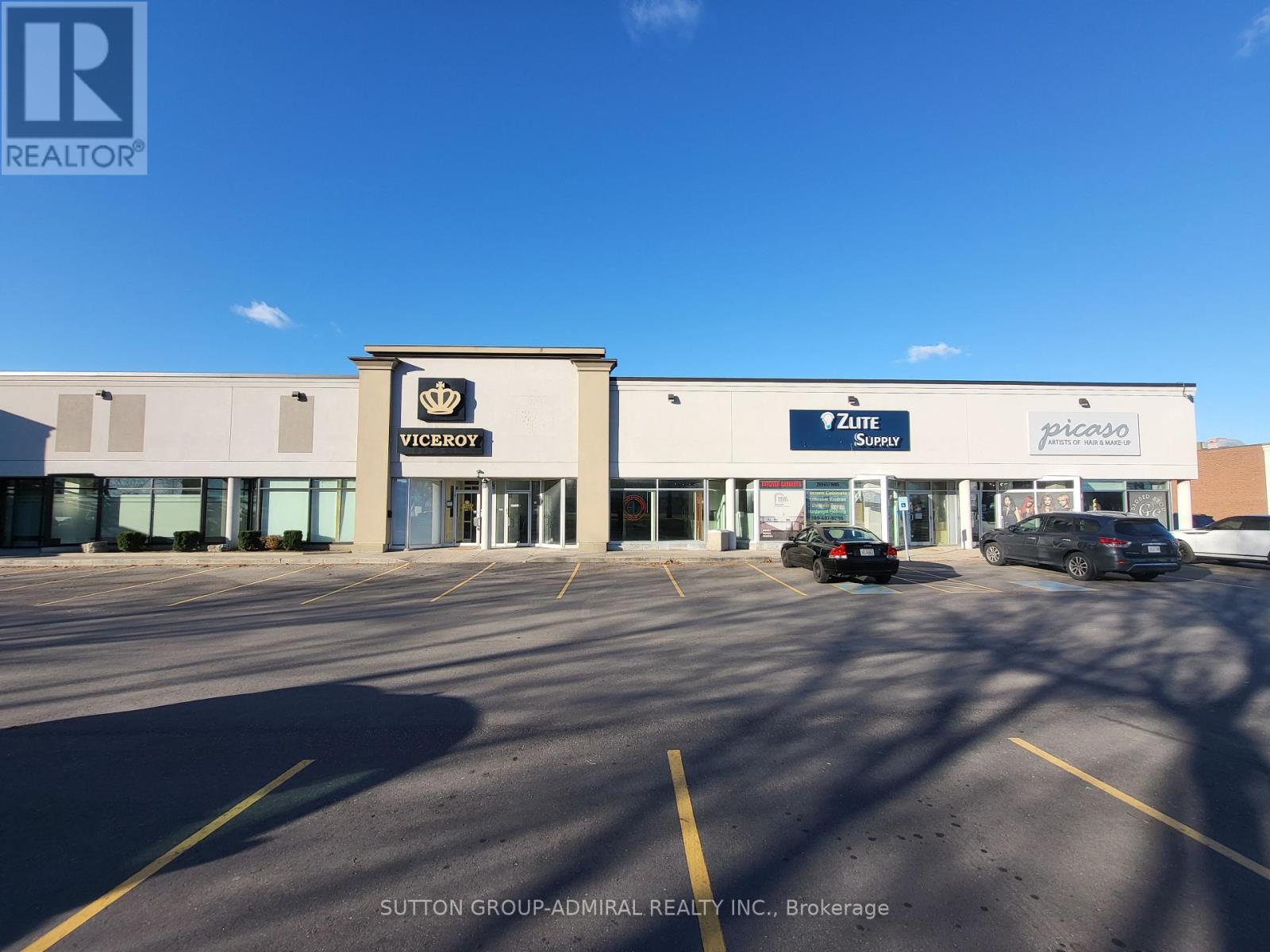 A8 - 4220 Steeles Avenue W Property Photo 30