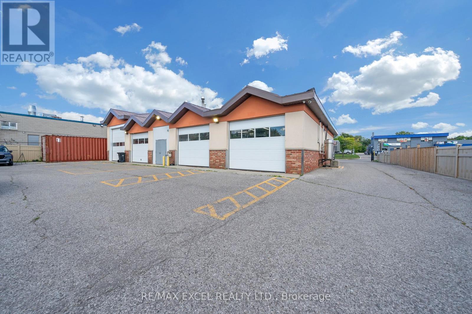 12 Laidlaw Boulevard Property Photo 17