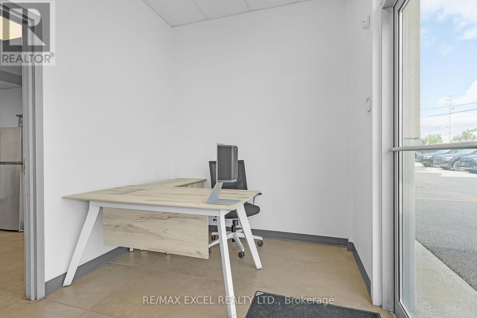 12 Laidlaw Boulevard Property Photo 21