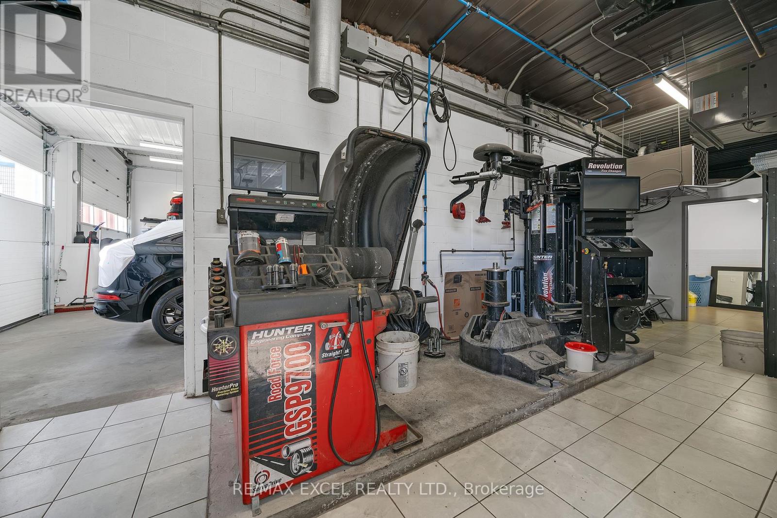 12 Laidlaw Boulevard Property Photo 27