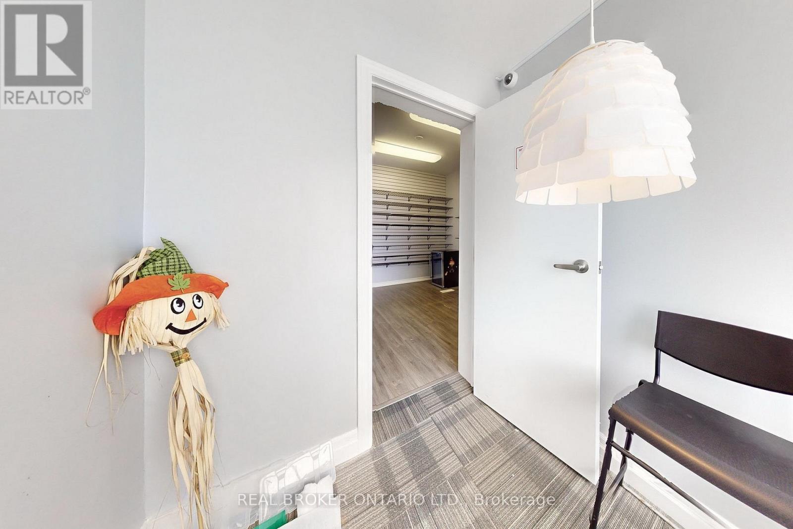 1 - 24 Toronto Street N Property Photo 22