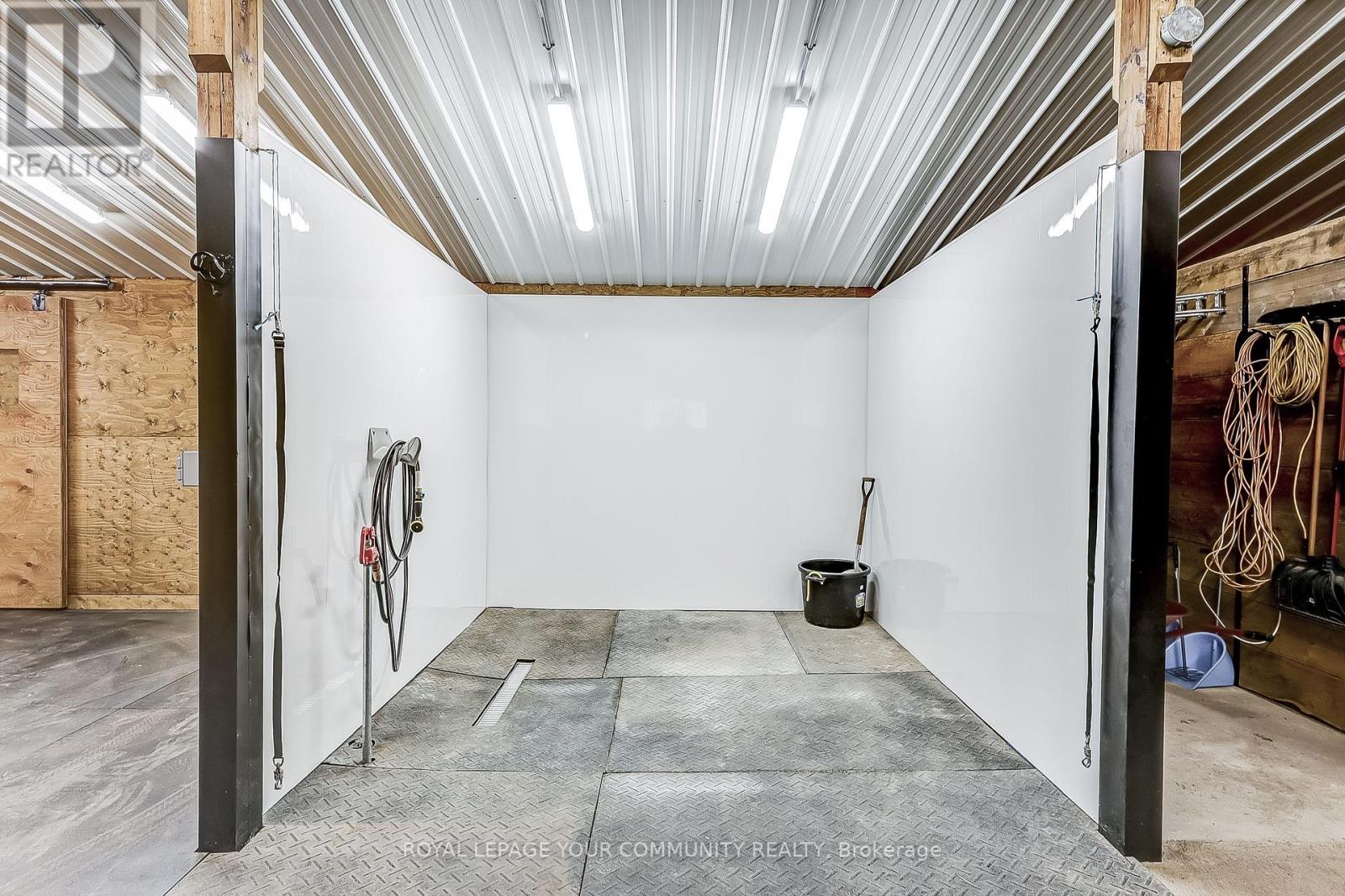 721 Reid Road Property Photo 16