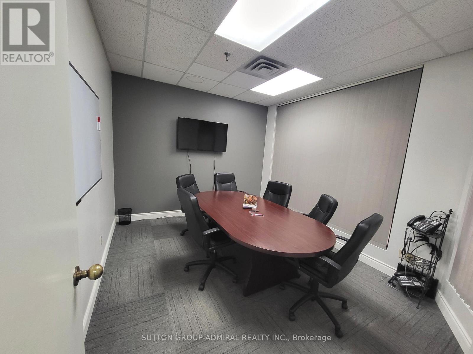 C13 - 4220 Steeles Avenue W Property Photo 6