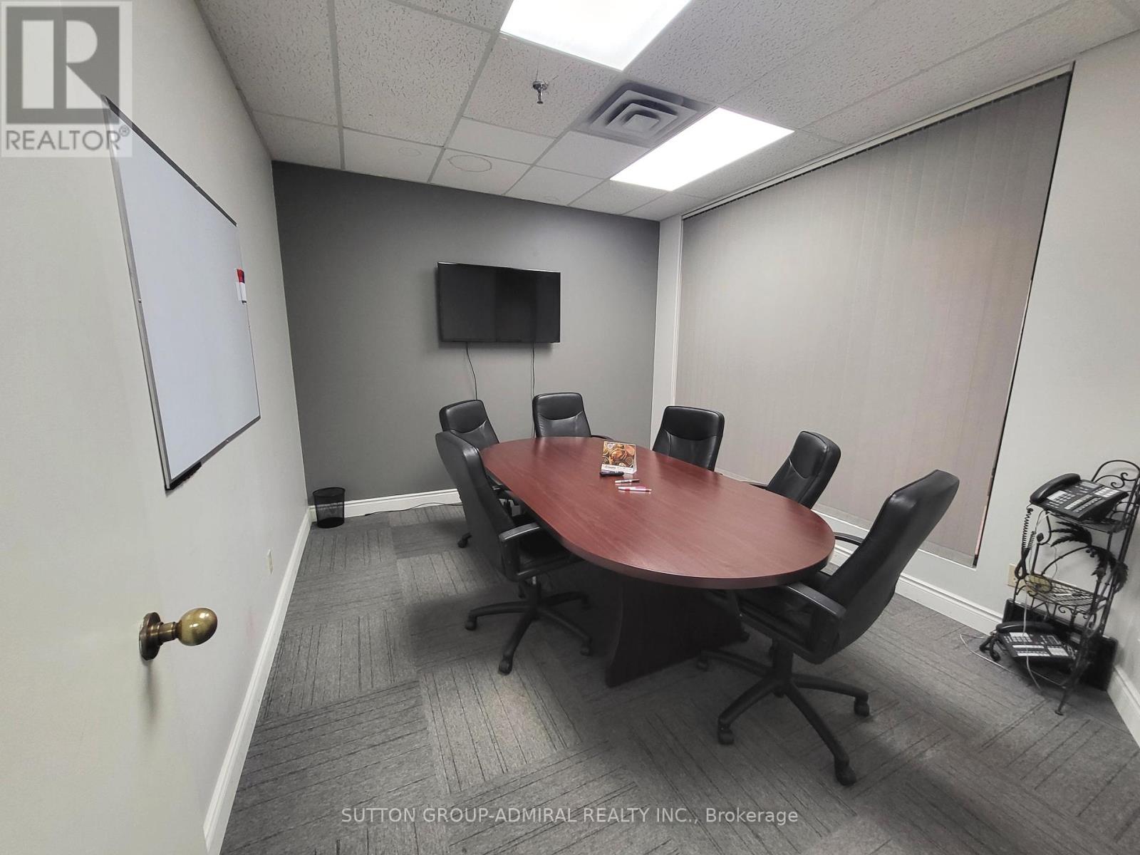 C13 - 4220 Steeles Avenue W Property Photo 10