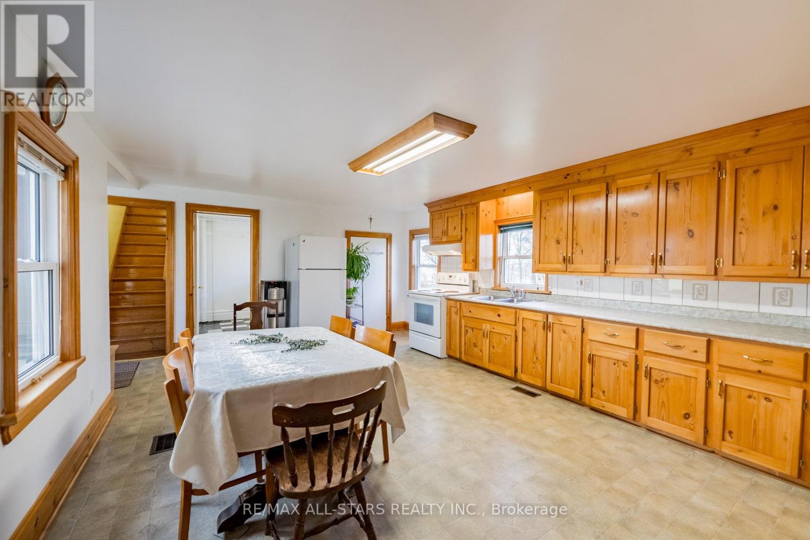 S525 Victoria Corners Road Property Photo 12