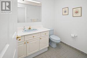 201 - 335 Renfrew Drive Property Photo 9