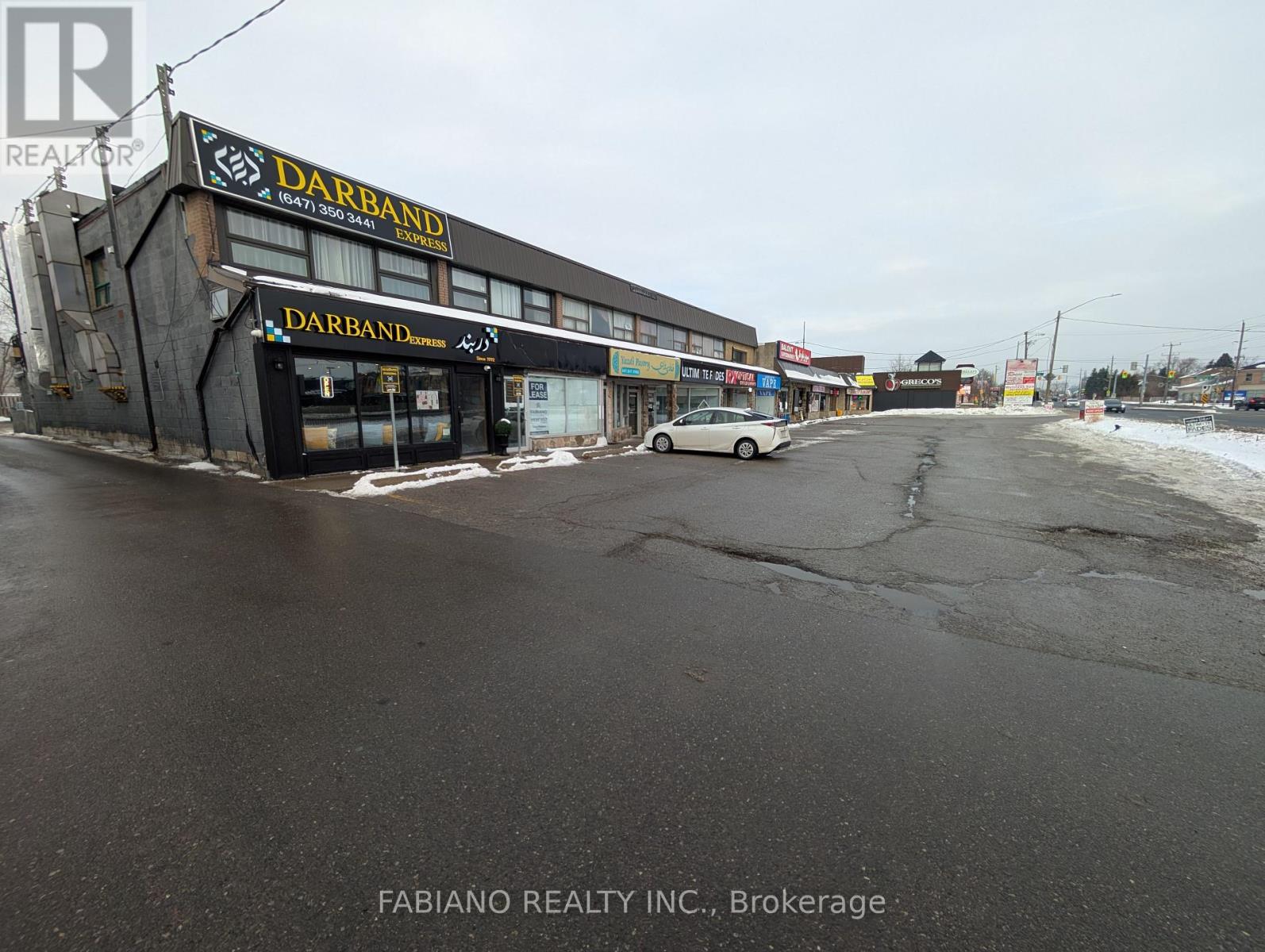 2 - 13130 Yonge Street Property Photo 1