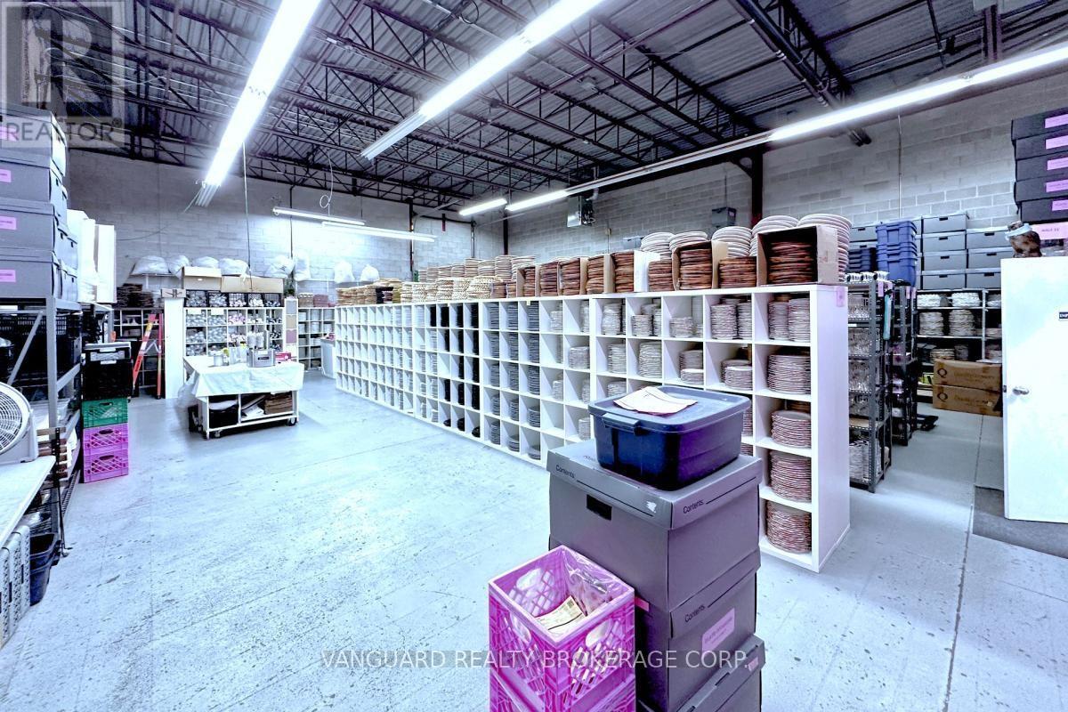 20 - 180 Trowers Road Property Photo 6