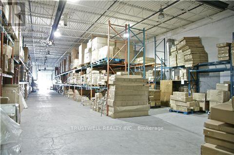 434 North Rivermede Road Property Photo 4