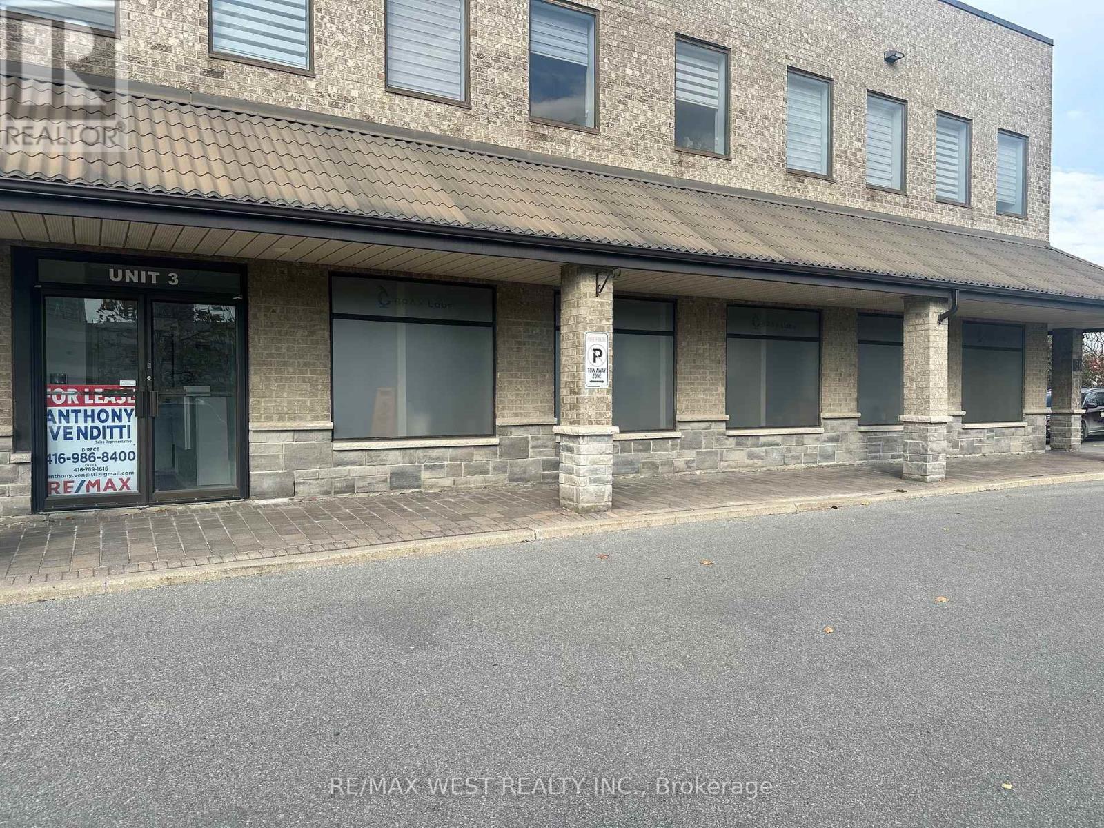 30 Pennsylvania Ave Property Photo 1