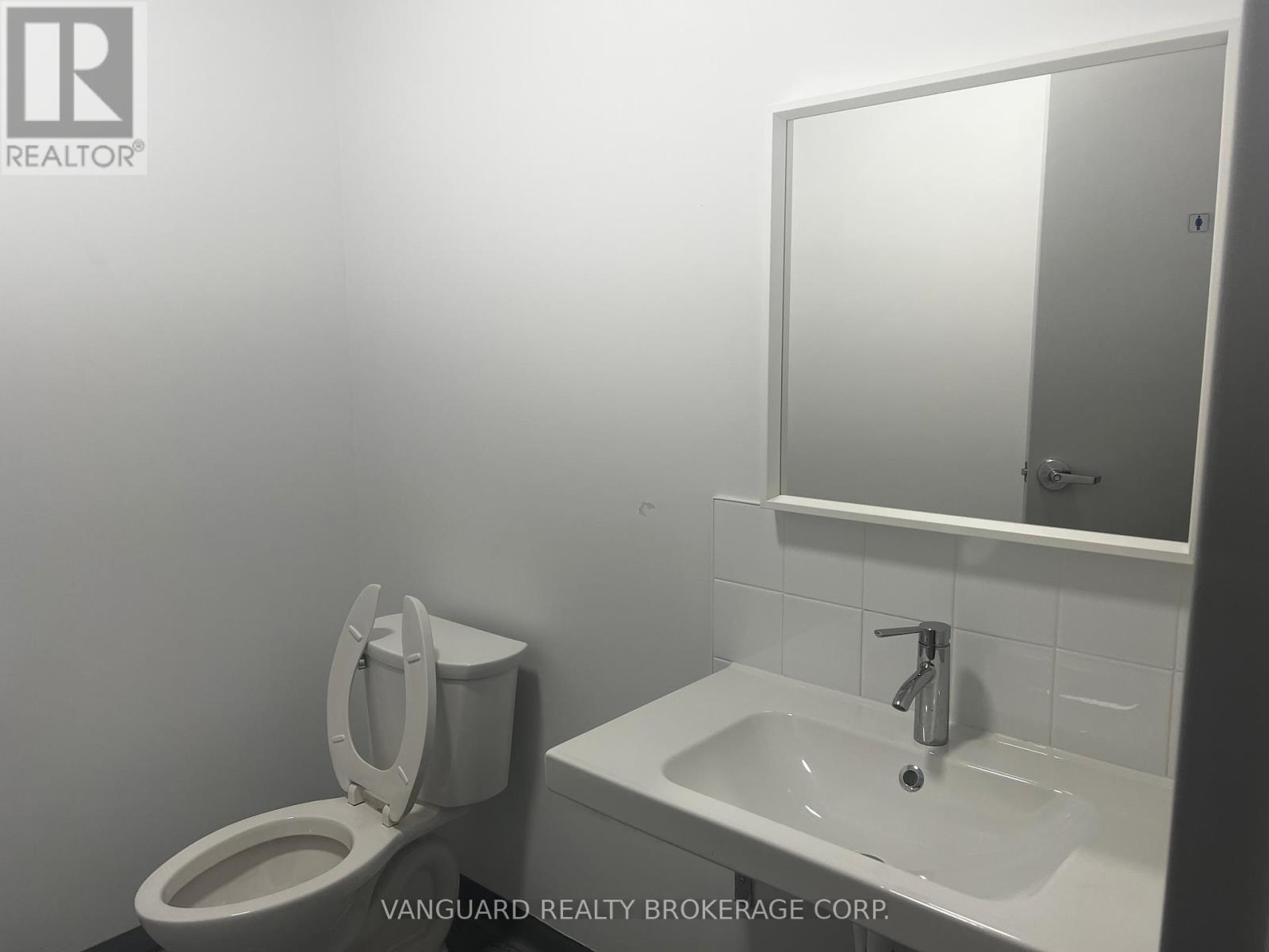 5a - 155 Rowntree Dairy Road Property Photo 7