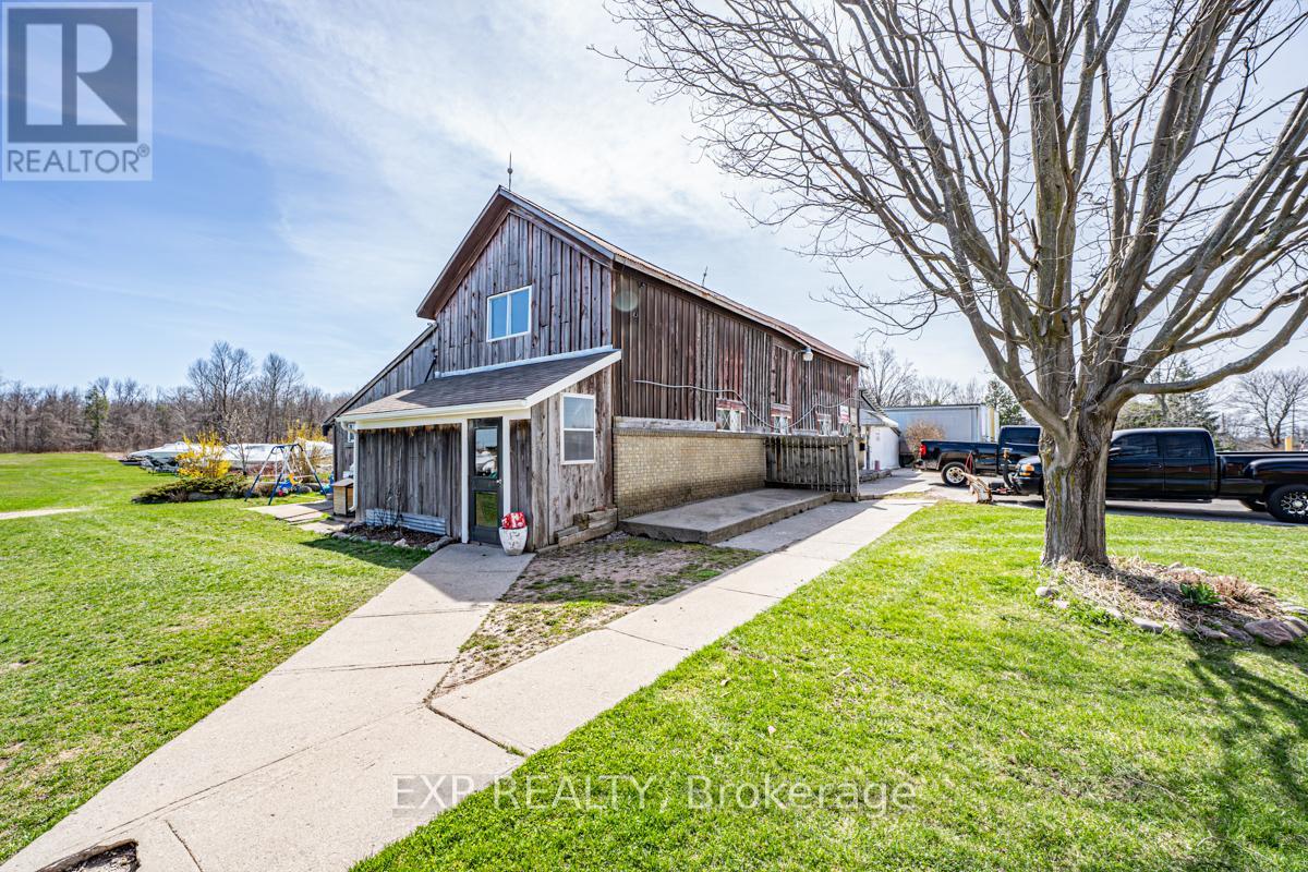 3449 Baseline Road Property Photo 12