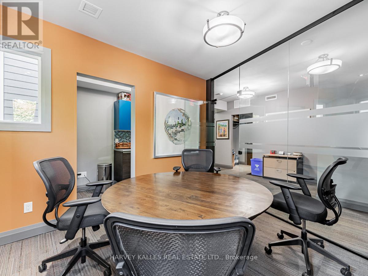 80 Centre Street Property Photo 20