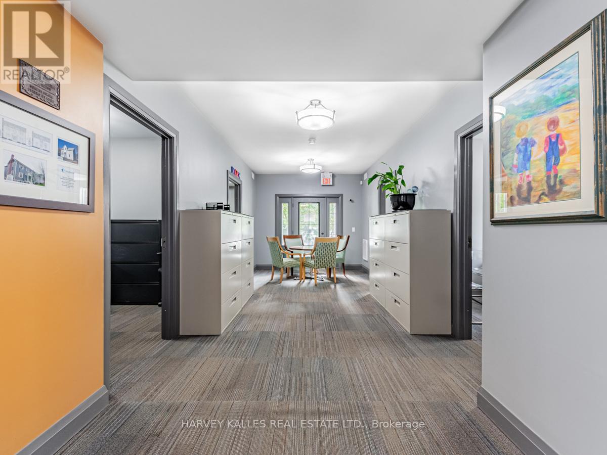 80 Centre Street Property Photo 24