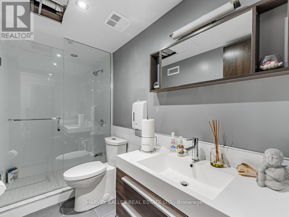 80 Centre Street Property Photo 30
