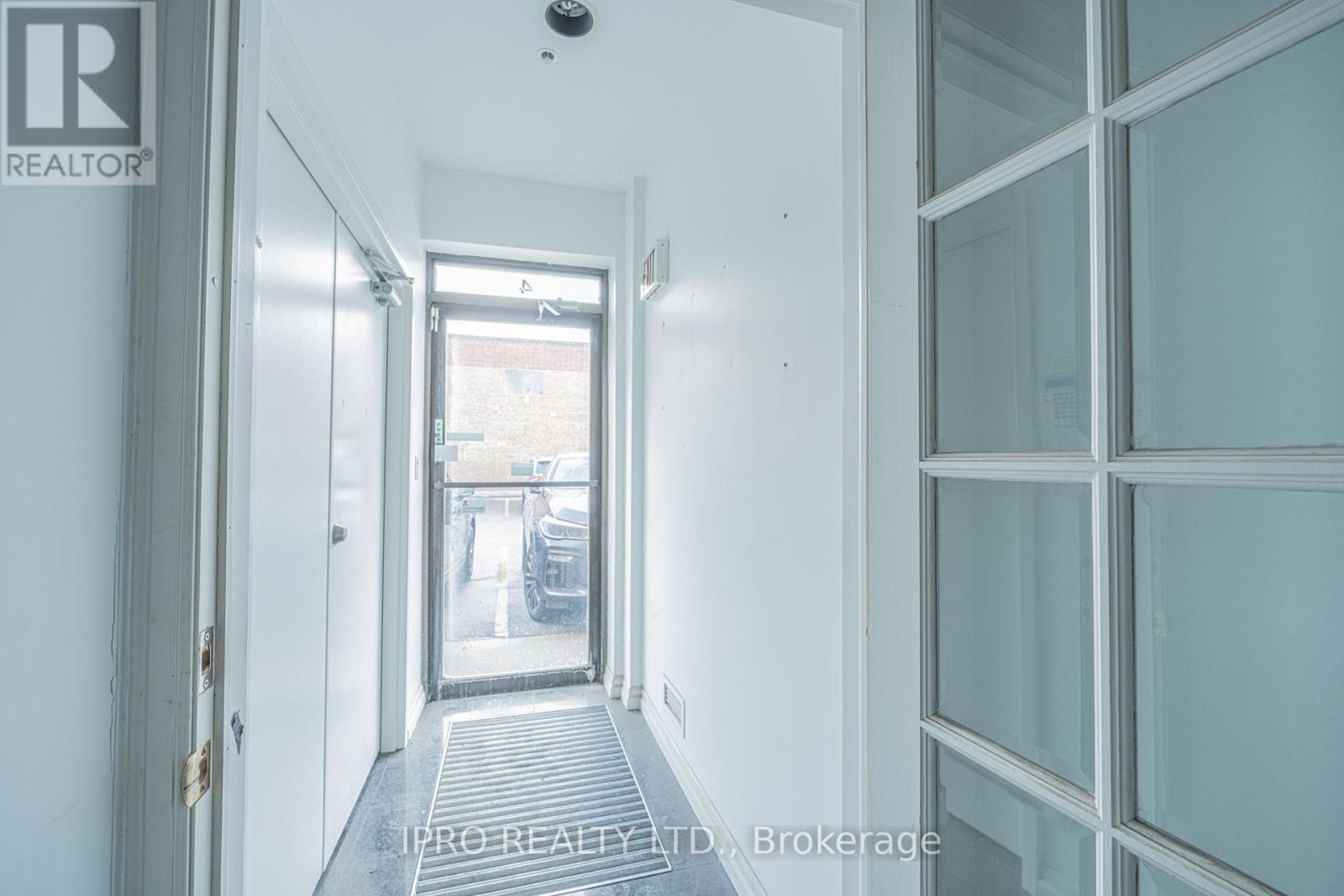 4 - 467 Edgeley Boulevard Property Photo 37