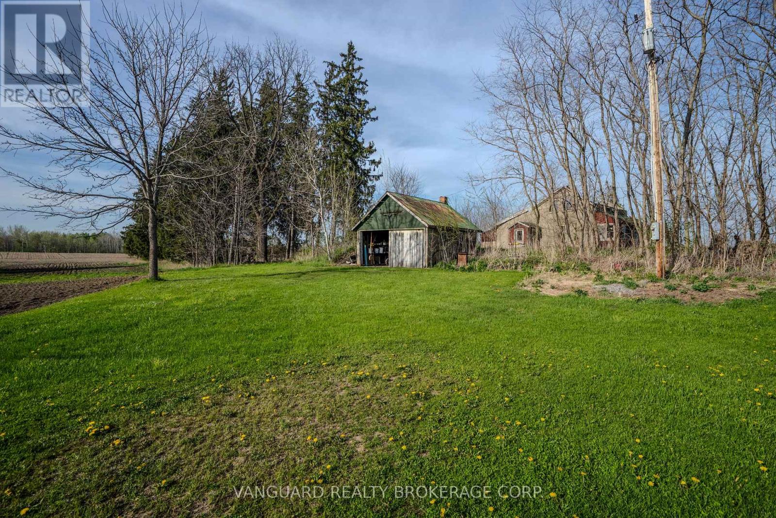 3269 Concession 7 Road Property Photo 2