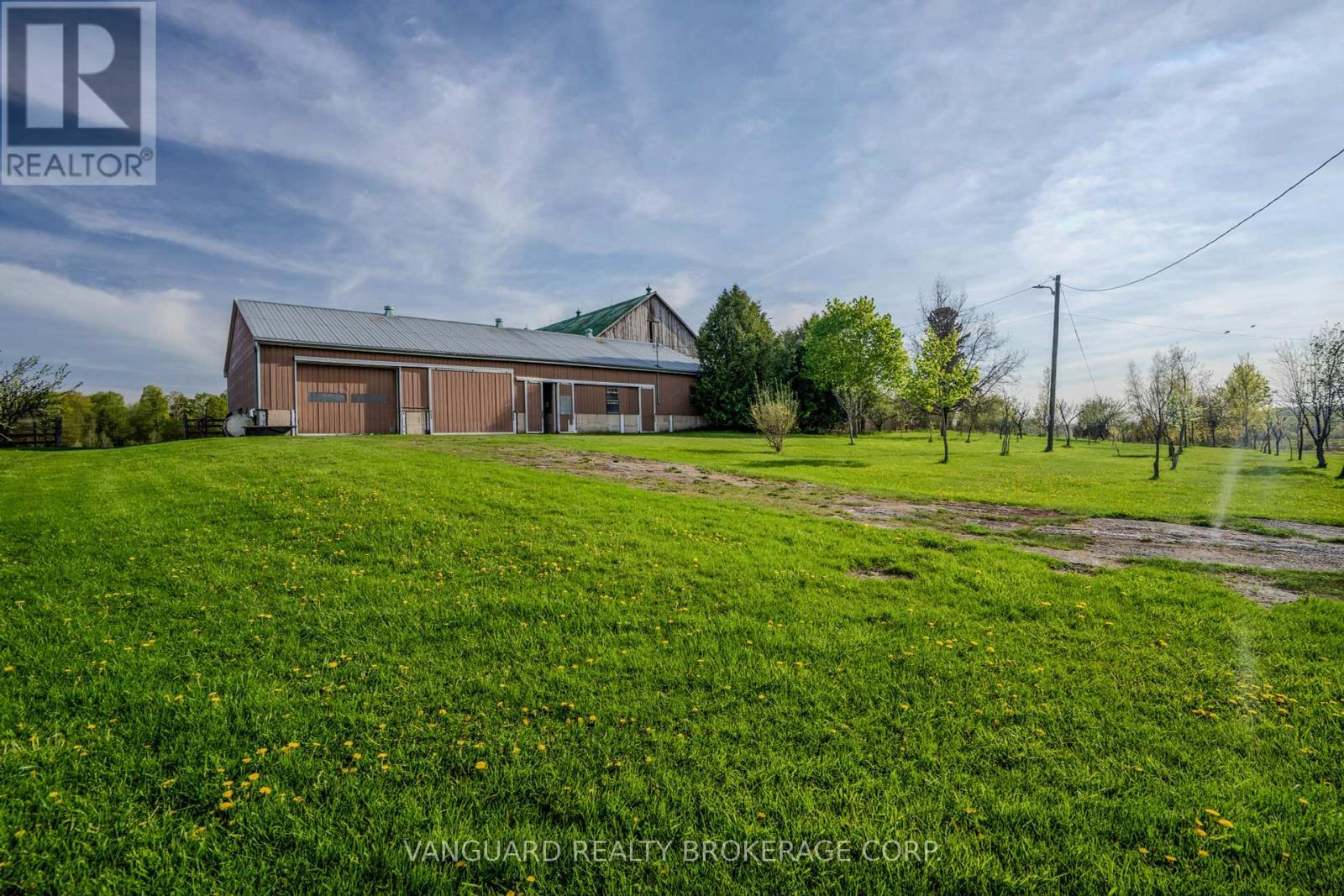3269 Concession 7 Road Property Photo 3