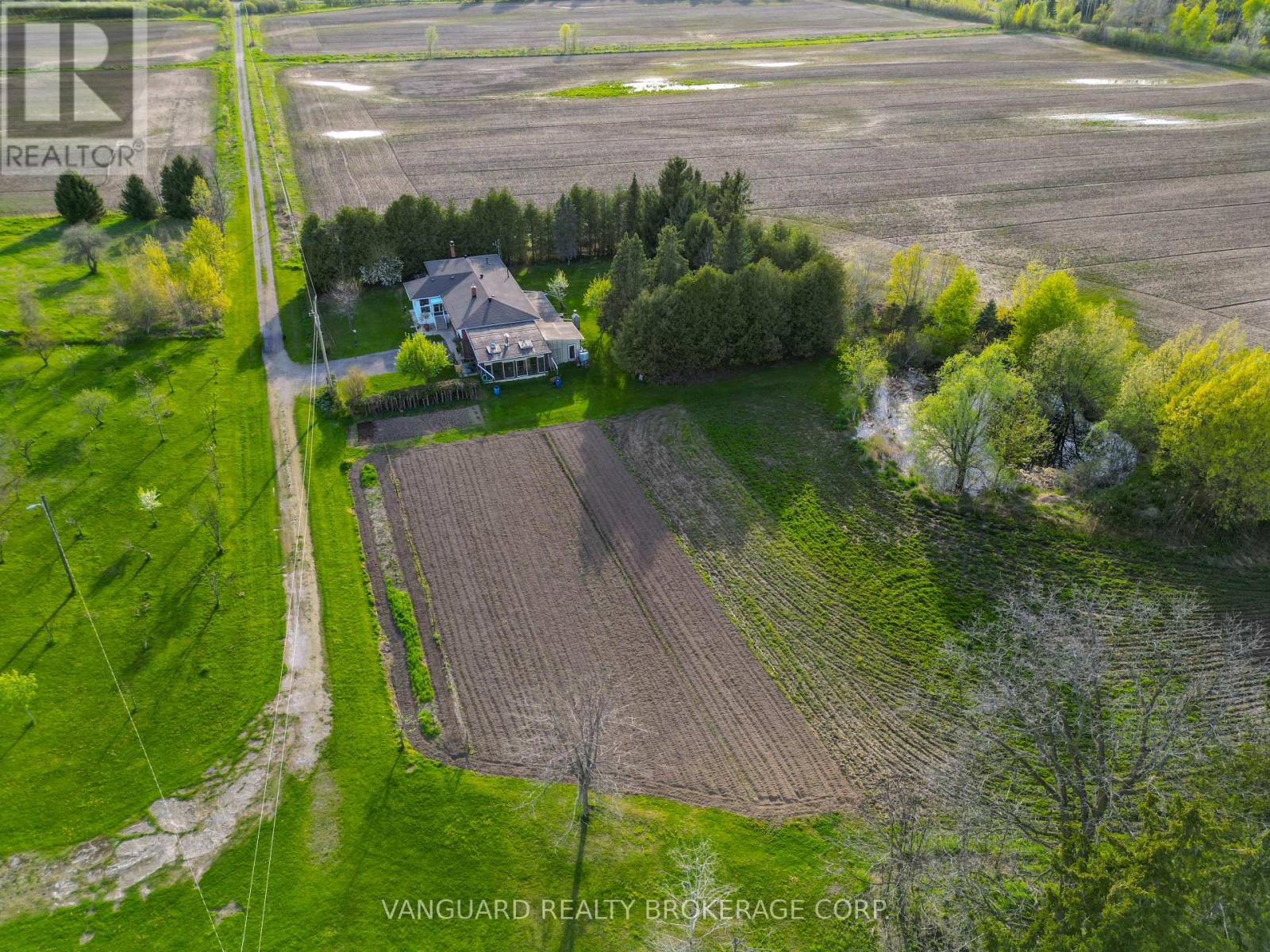 3269 Concession 7 Road Property Photo 32