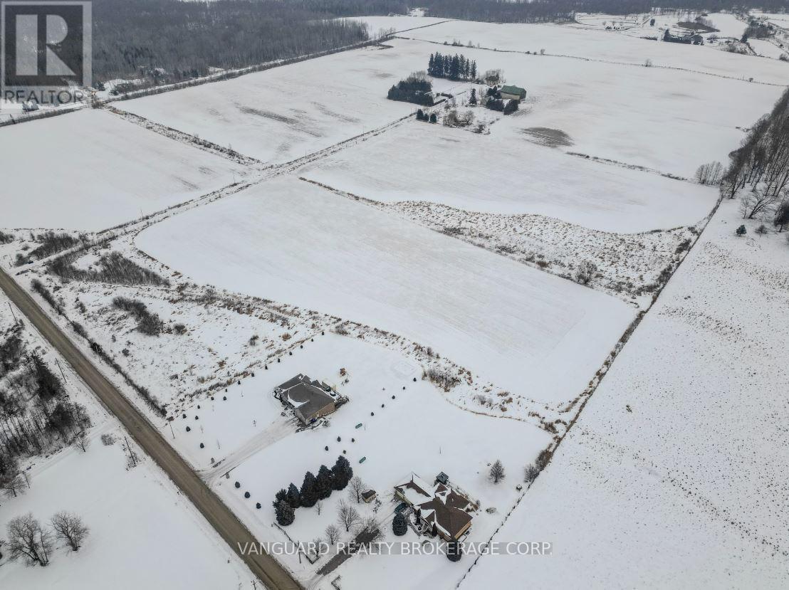 3269 Concession 7 Road Property Photo 37