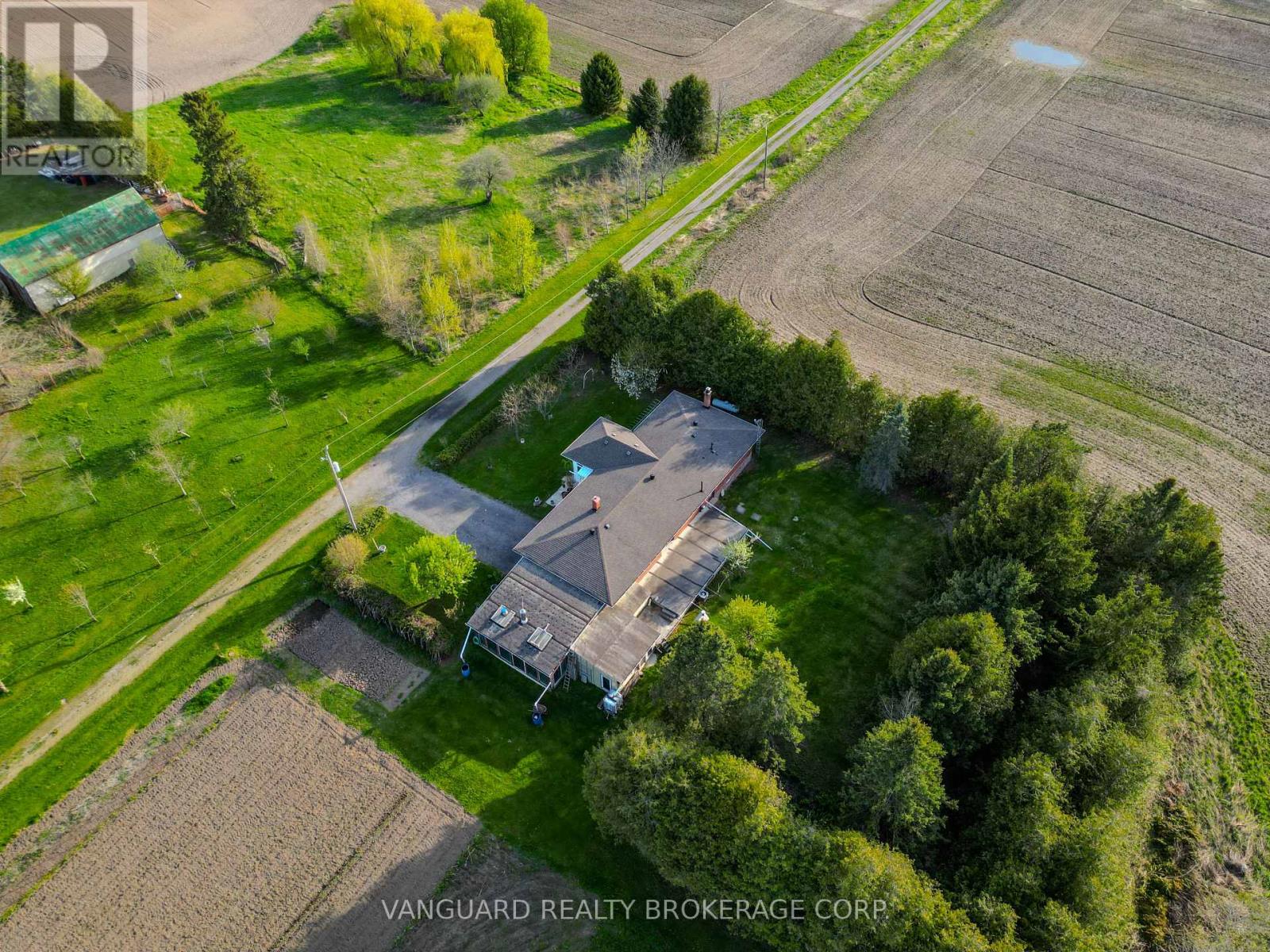 3269 Concession 7 Road Property Photo 25