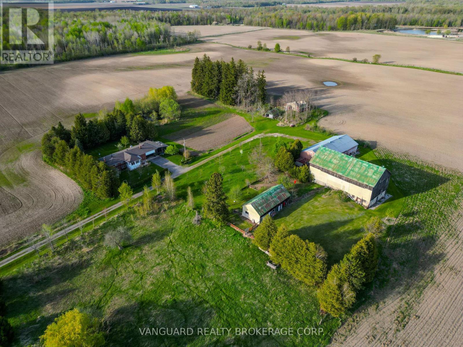 3269 Concession 7 Road Property Photo 27