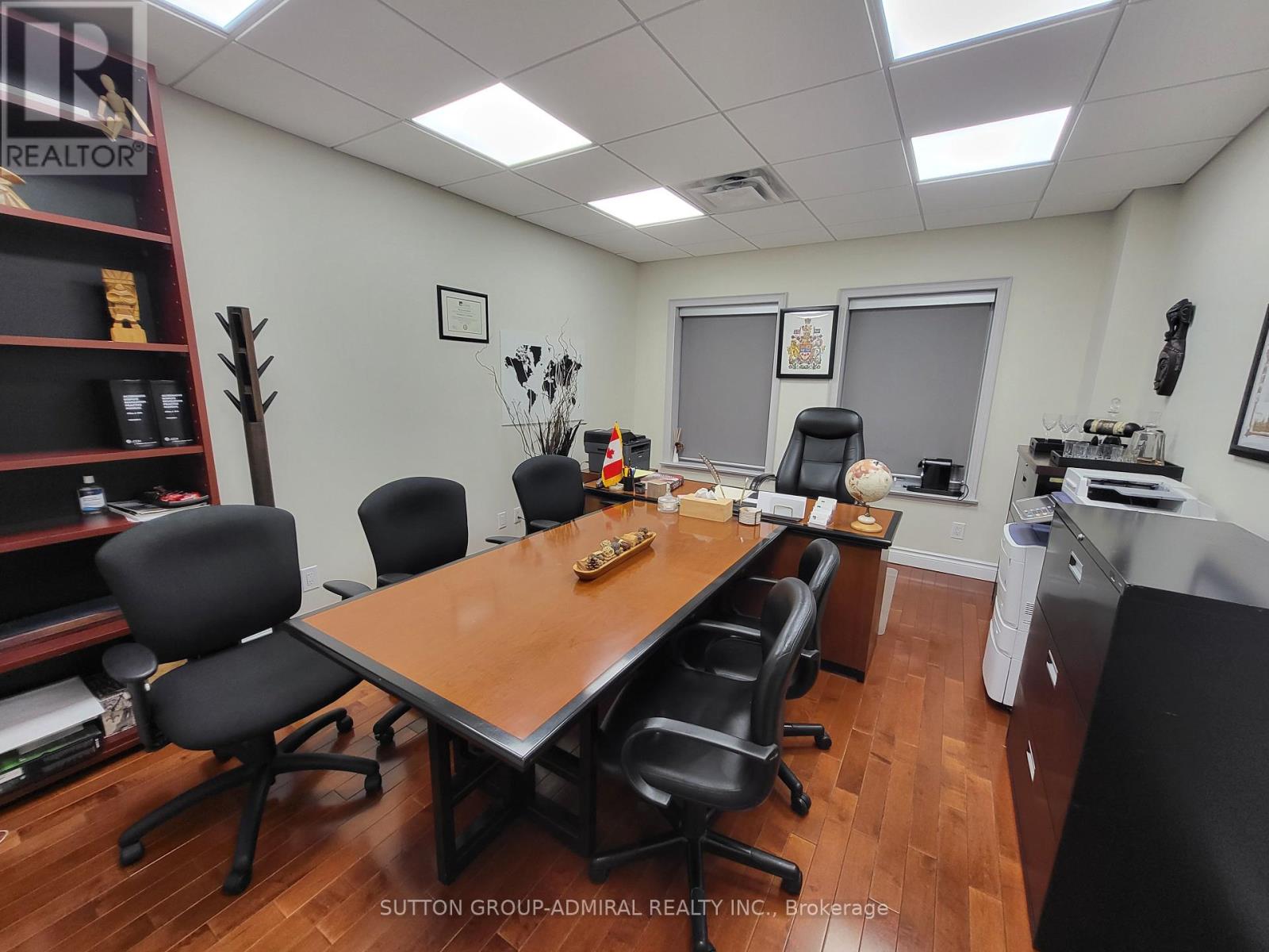 12 - 30 Wertheim Court Property Photo 30