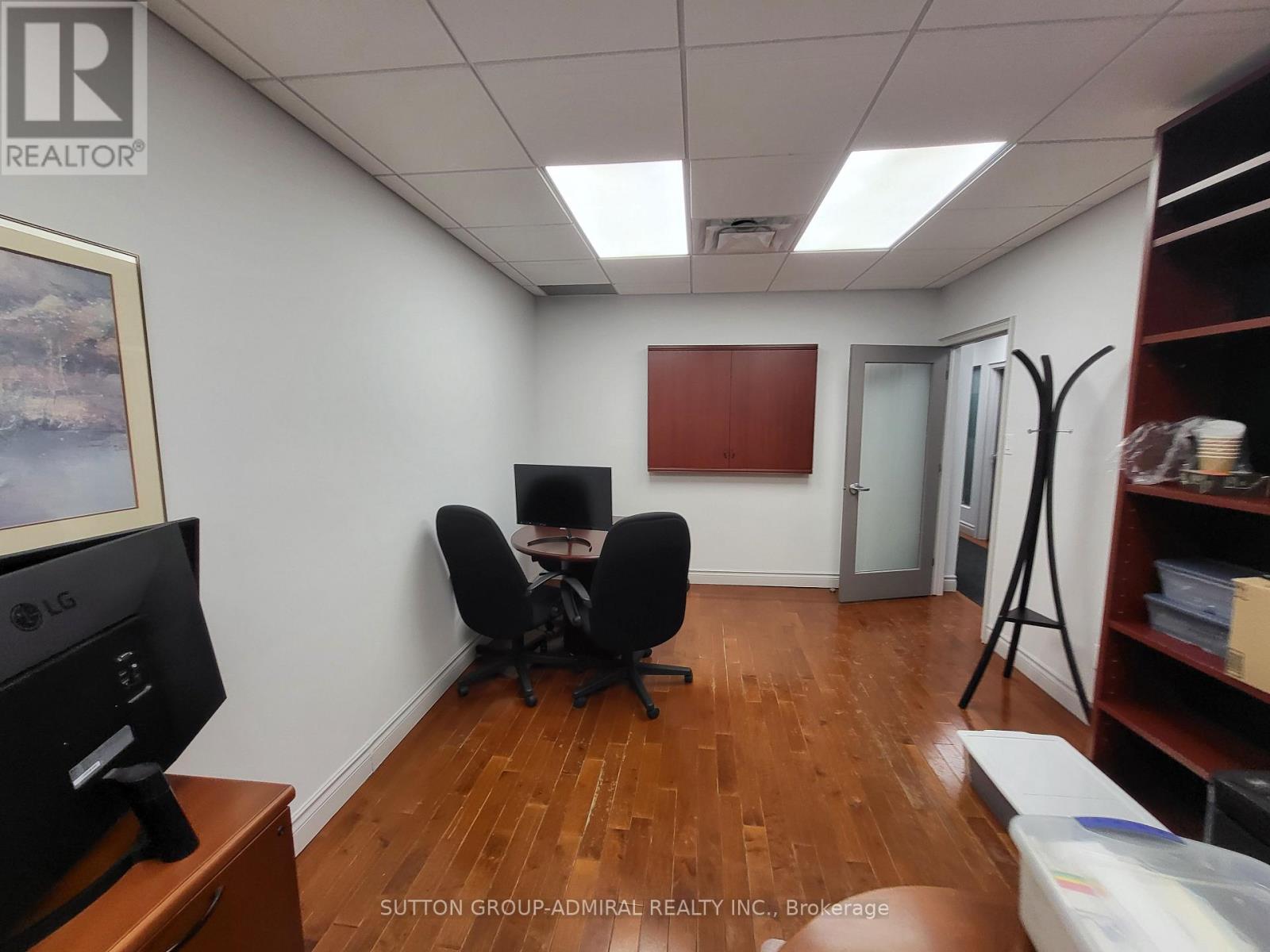 12 - 30 Wertheim Court Property Photo 28
