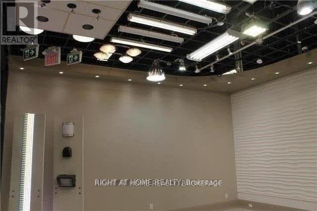 369 - 7250 Keele Street Property Photo 6