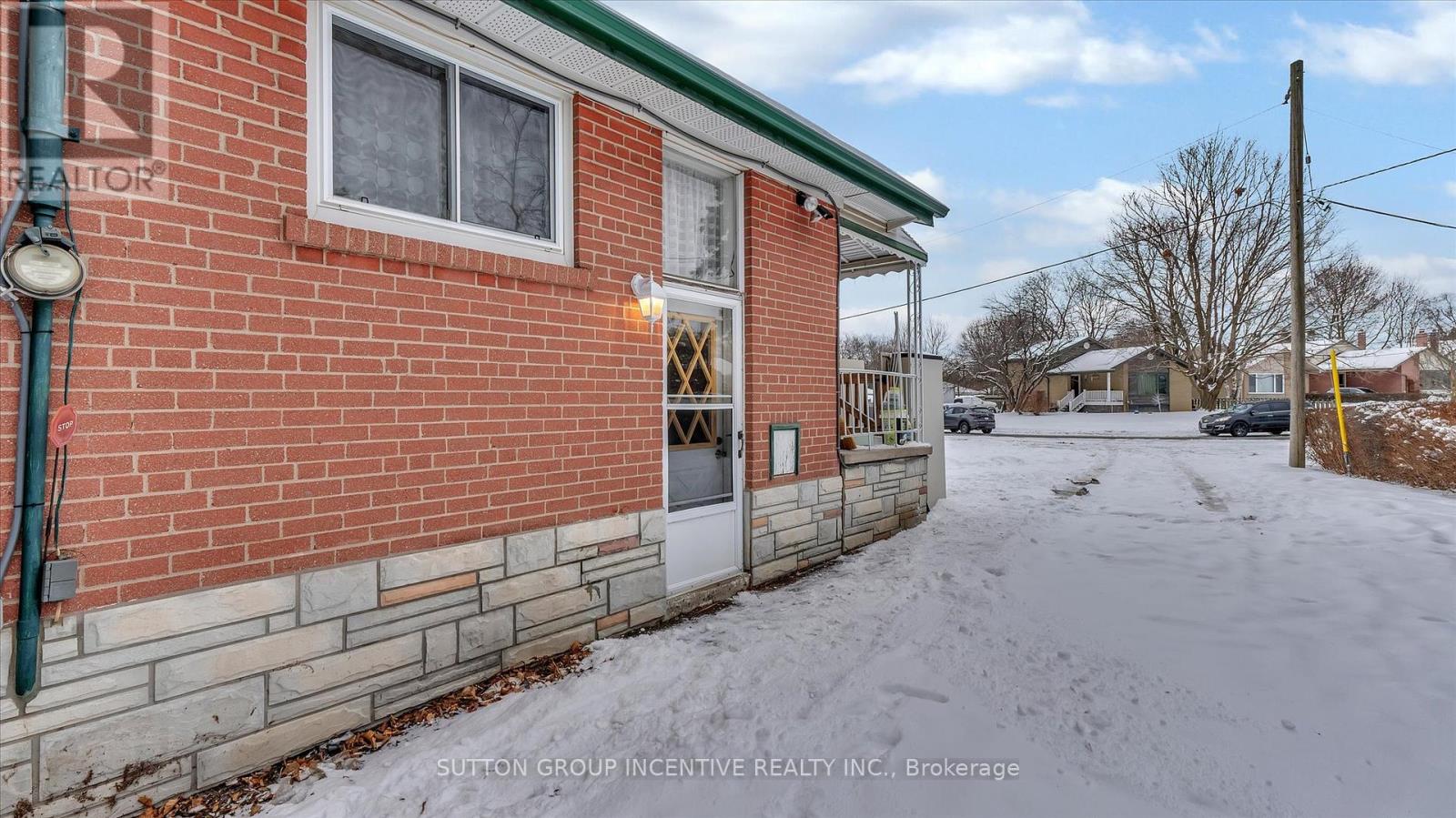 8 Webster Drive Property Photo 21