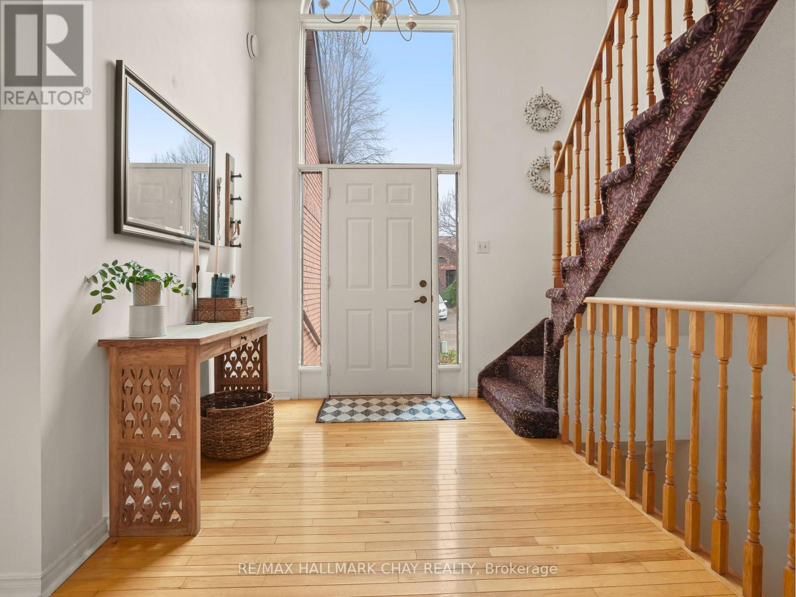61 Green Briar Road Property Photo 4
