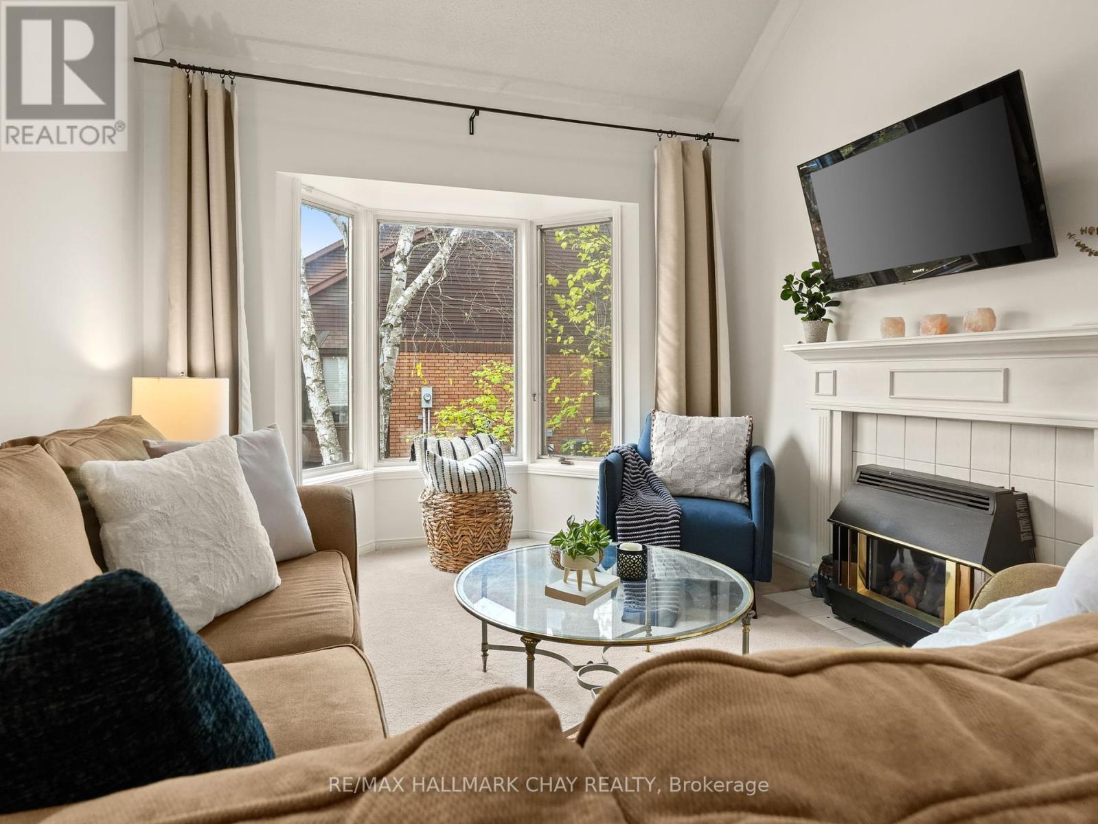 61 Green Briar Road Property Photo 13