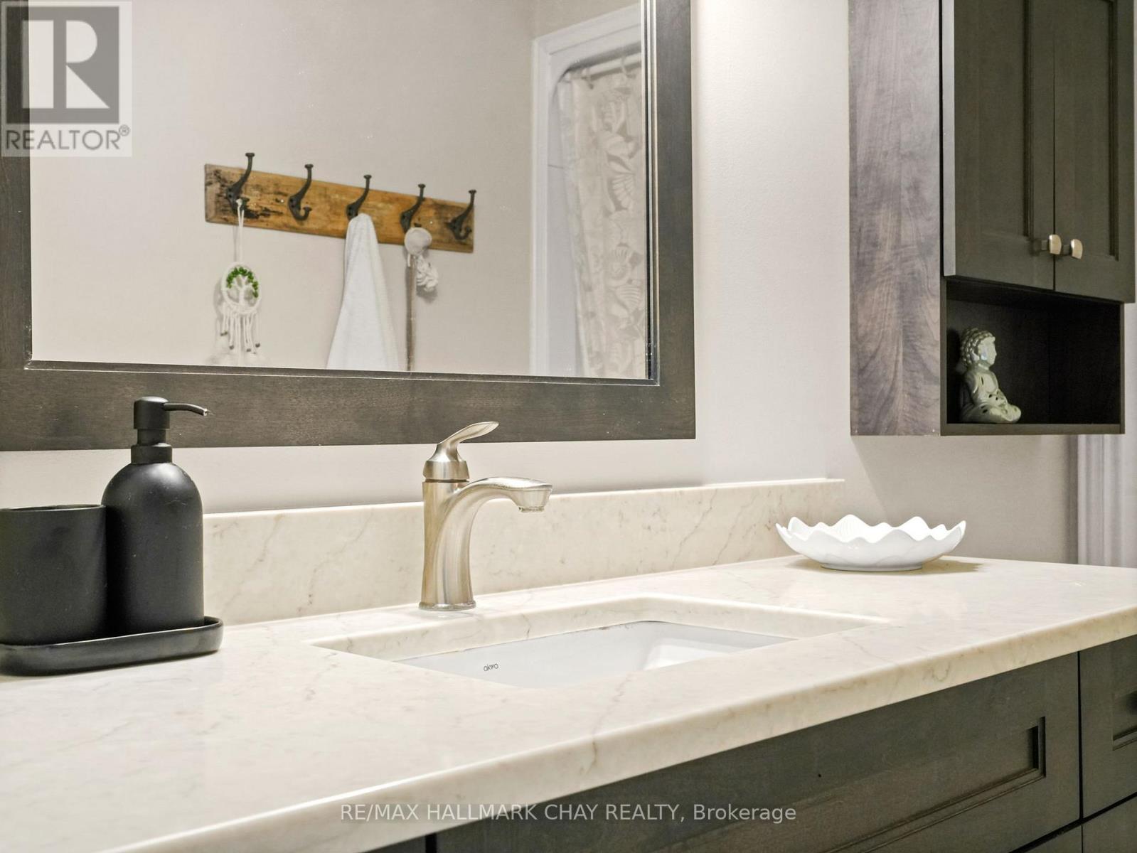 61 Green Briar Road Property Photo 16