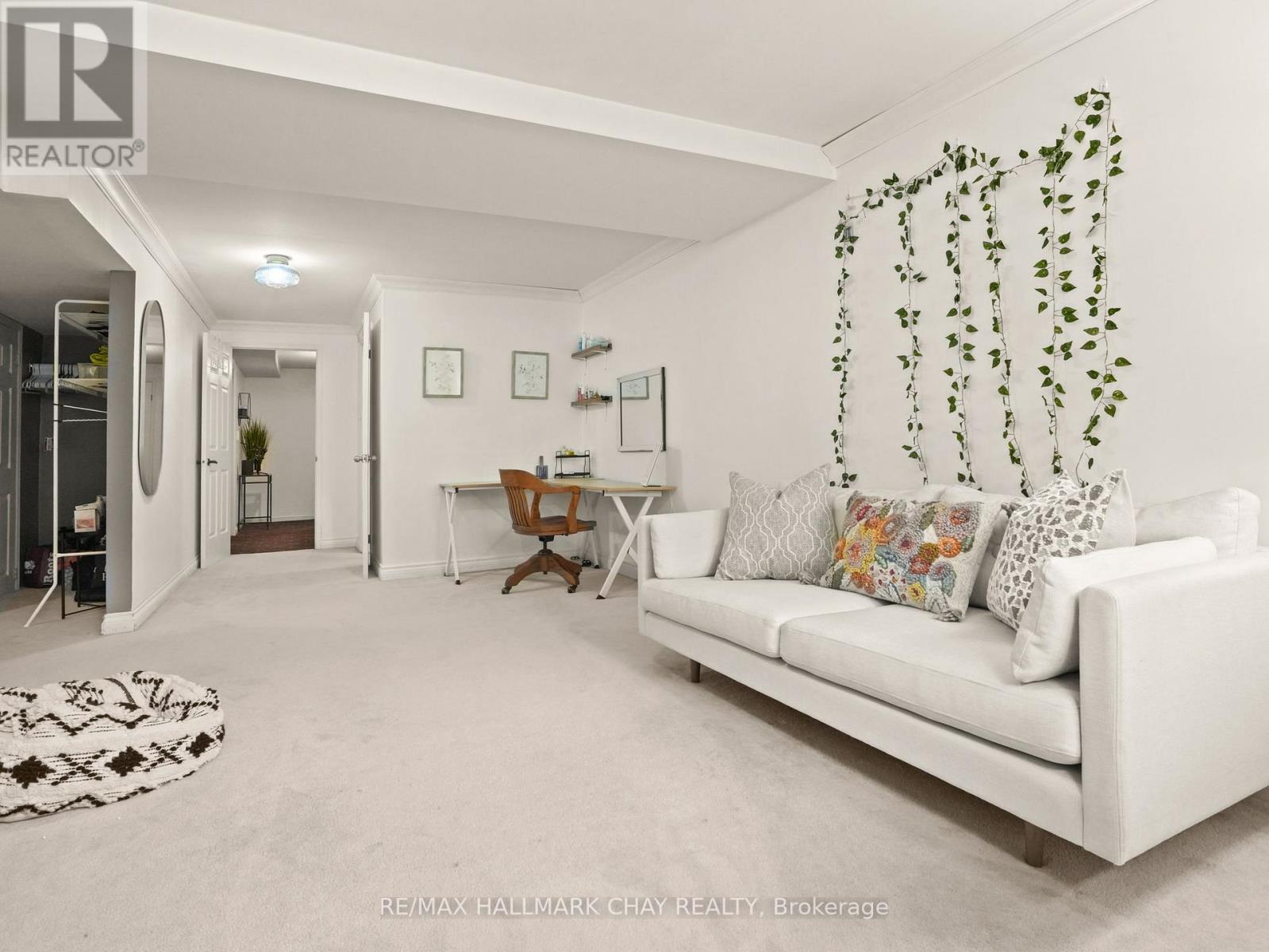 61 Green Briar Road Property Photo 28