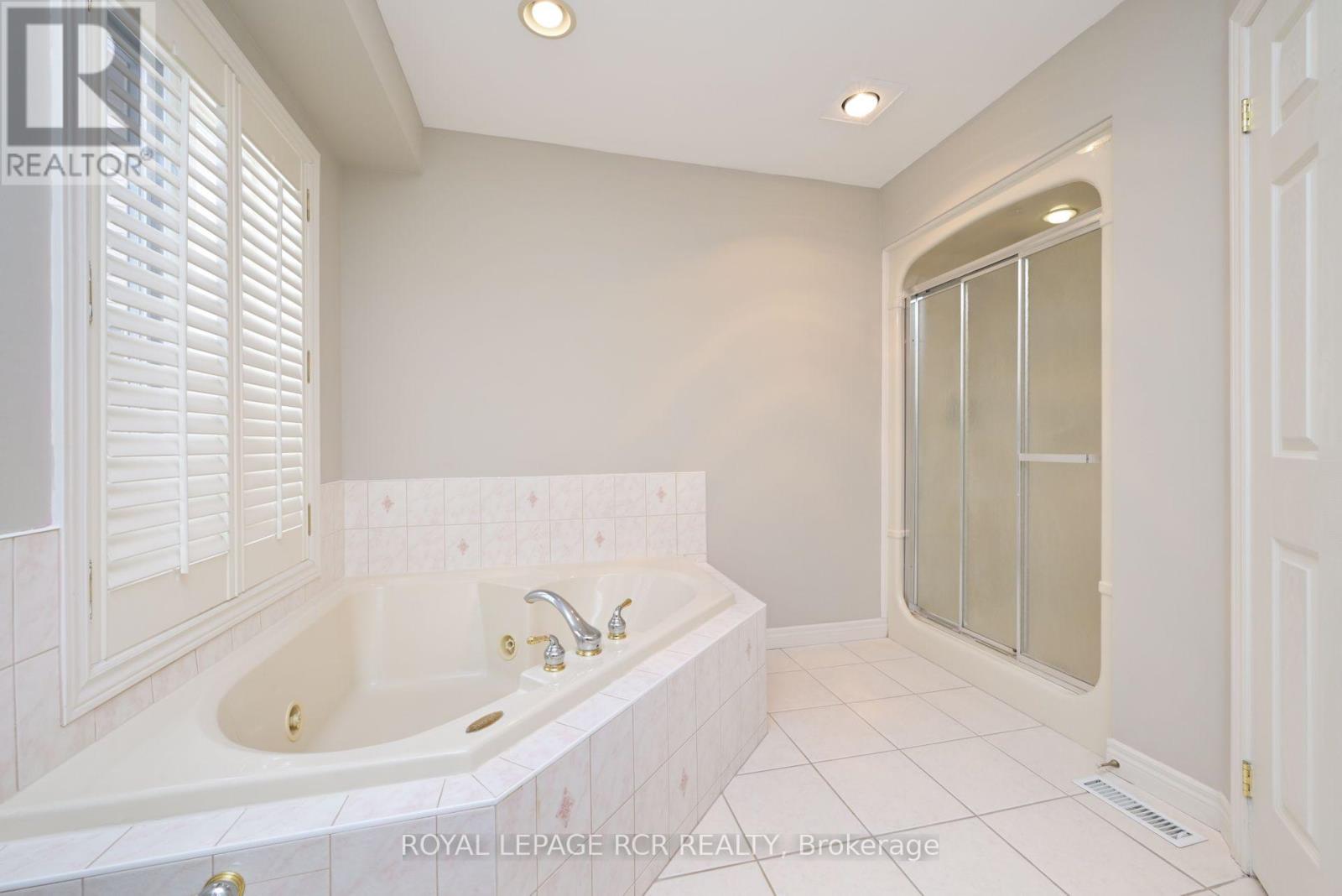 10 Forest Link Property Photo 12