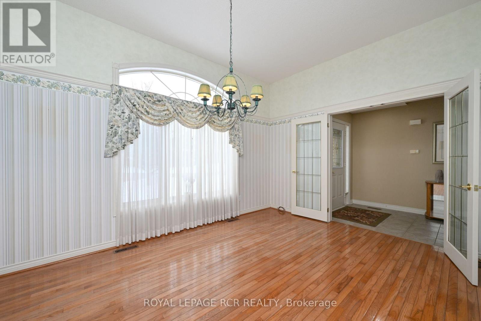10 Forest Link Property Photo 15