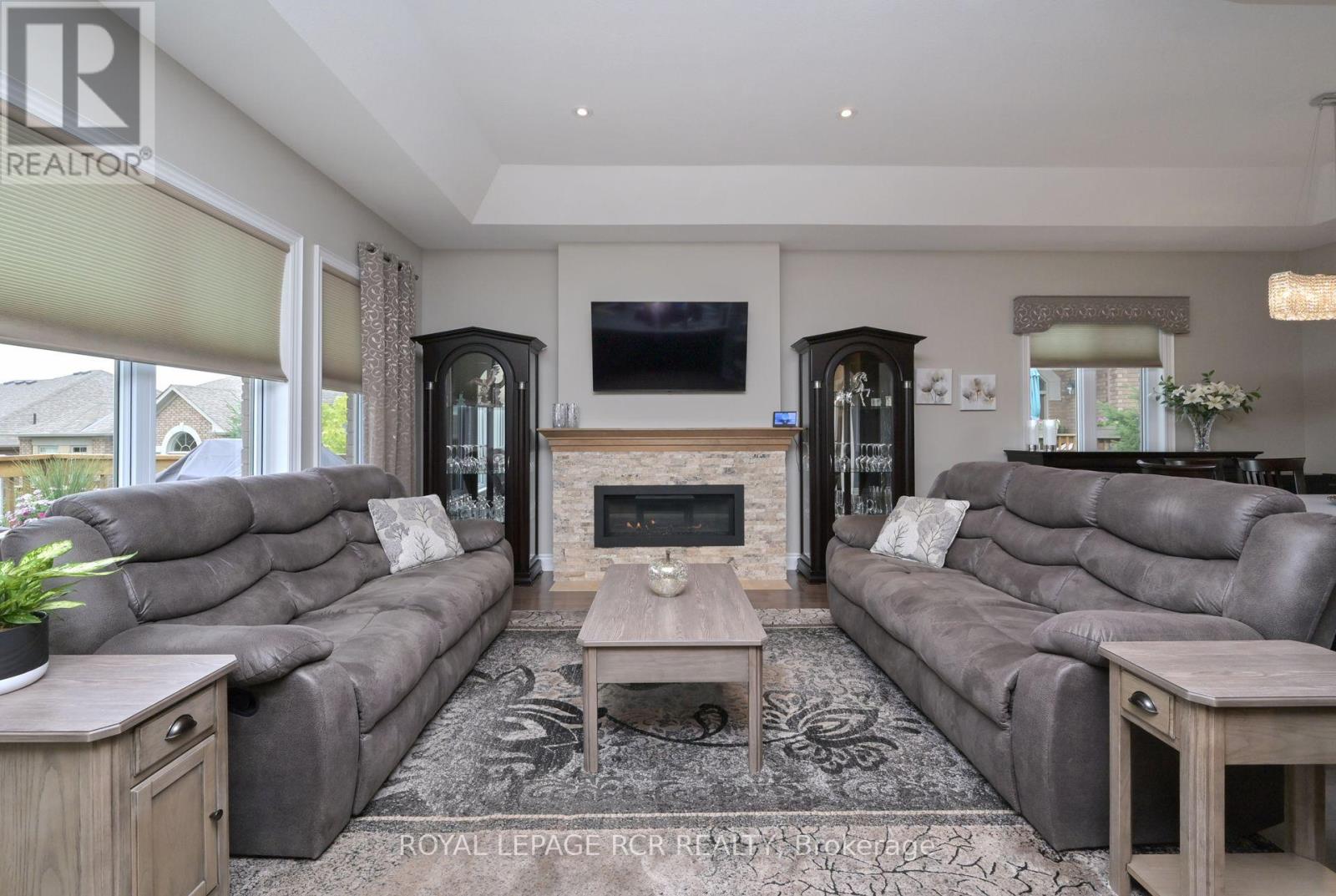 50 Hillcrest Drive Property Photo 18